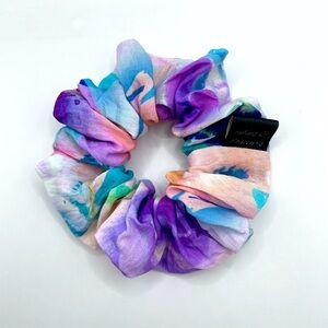 My own handmade scrunchie sold on www.etcetheara.ca